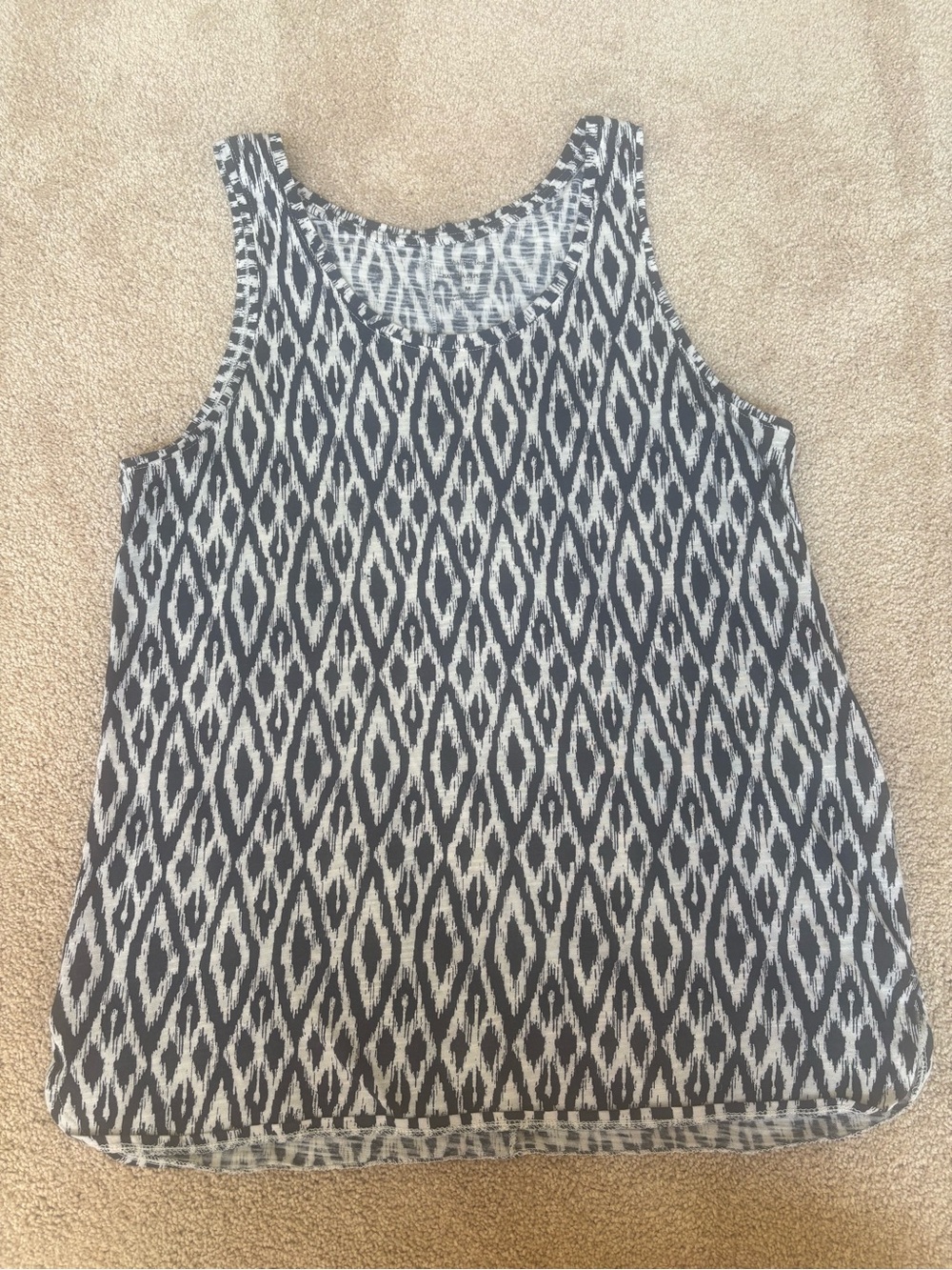 Banana Republic Malibu Tee Navy and White Ikat Sleeveless Tank
